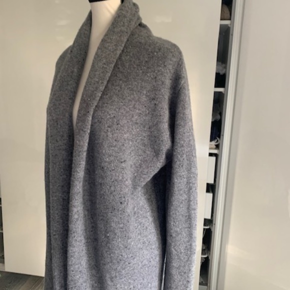 Aritzia Babaton Cardigan open cashmere grey/blue sweater medium - Picture 11 of 14